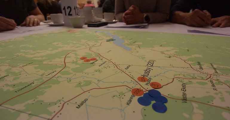Gruppövning dialogcafé Vendel, kartbild Tierps kommun med förslag till etableringar i Husby med omnejd.